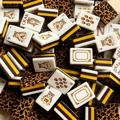 Glitter Leopard Wildwood Mahjong Set
