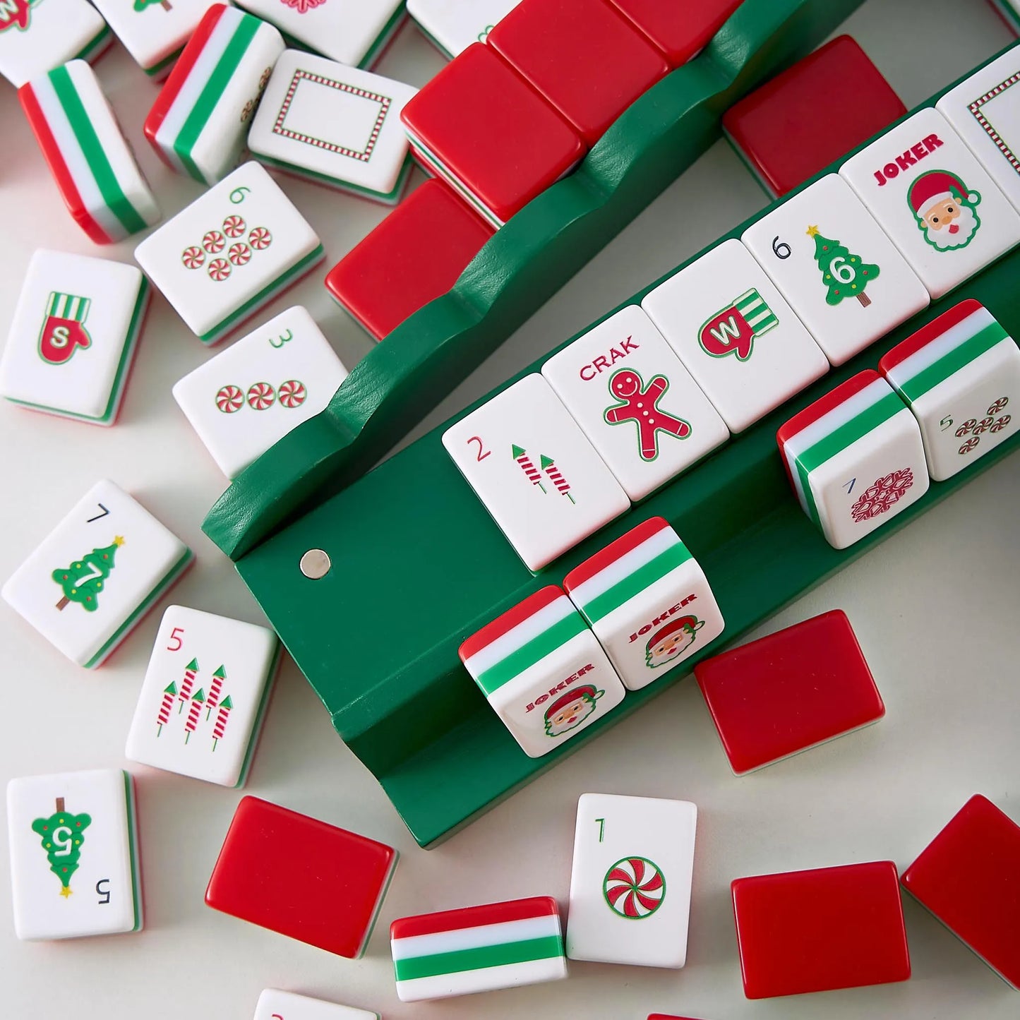 Yuletide Wonderland Christmas Mahjong Set