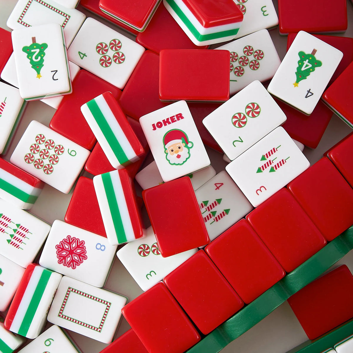 Yuletide Wonderland Christmas Mahjong Set